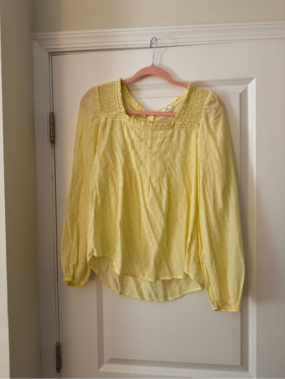 Mine blouse size large